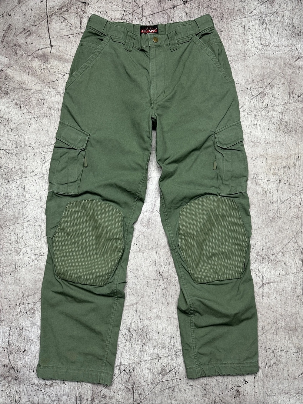 Men's Olive Green Cargo Pants with Reinforced Knee Panels